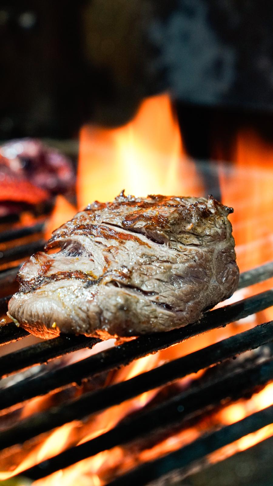 Carne a la brasa
